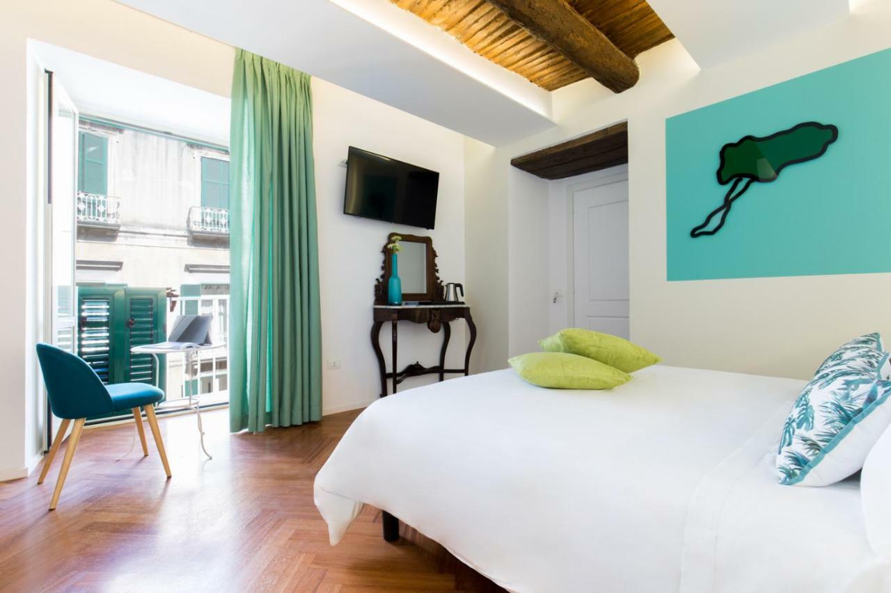 Duetto Al Duomo Hotell Napoli Eksteriør bilde