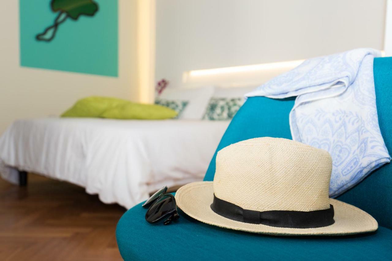 Duetto Al Duomo Hotell Napoli Eksteriør bilde