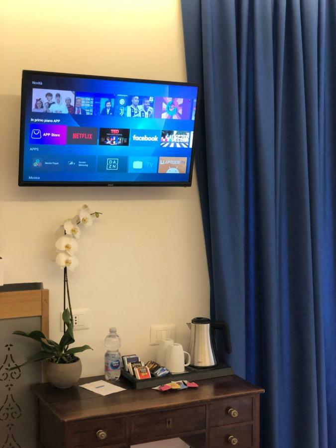 Duetto Al Duomo Hotell Napoli Eksteriør bilde