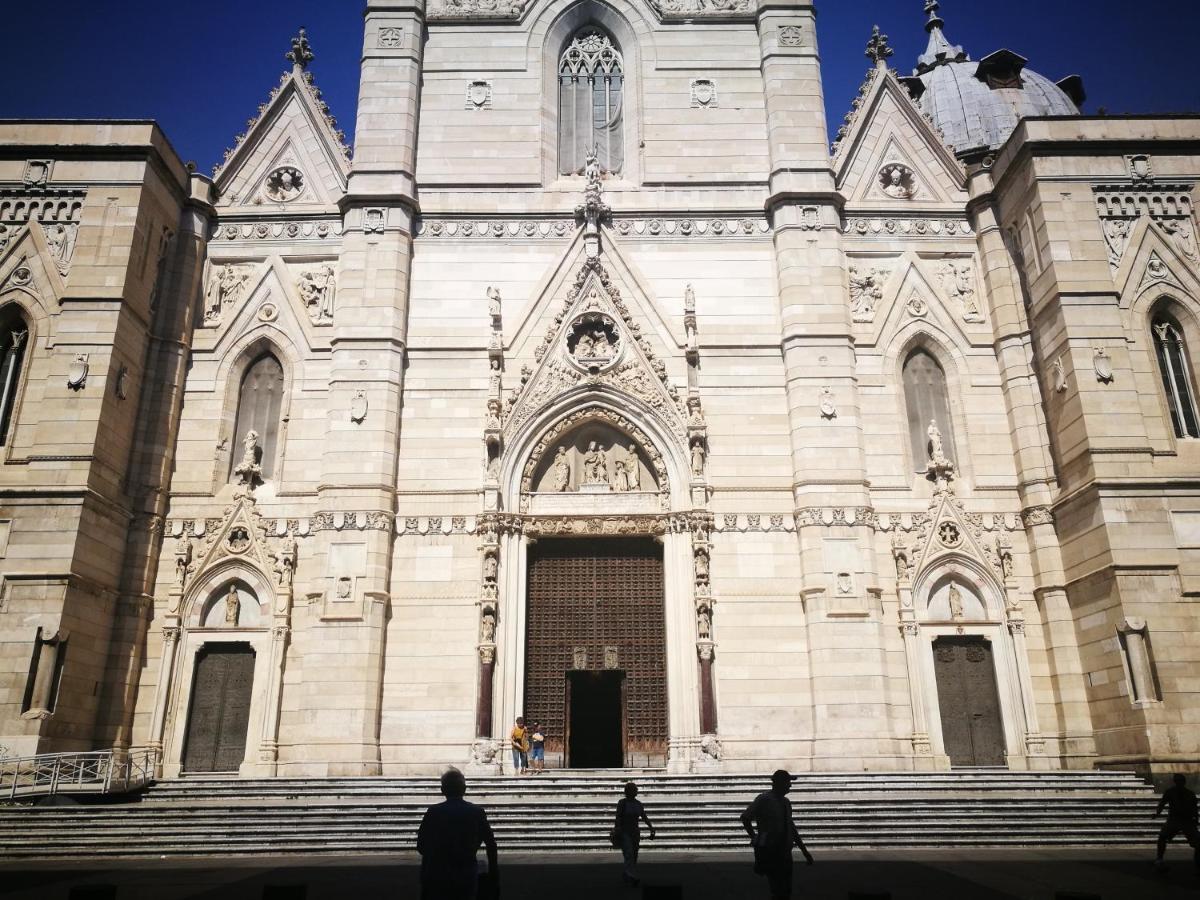 Duetto Al Duomo Hotell Napoli Eksteriør bilde